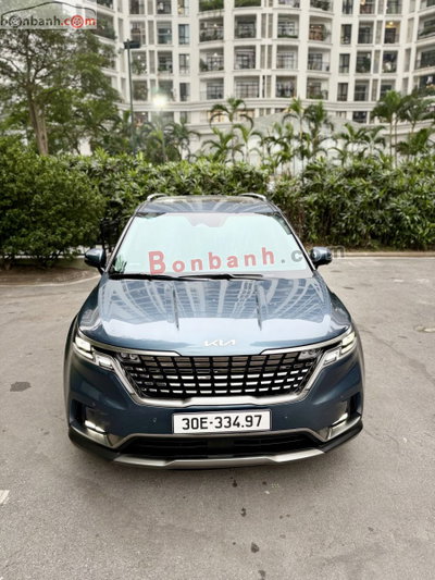 Xe Kia Carnival Signature 2.2D 2024