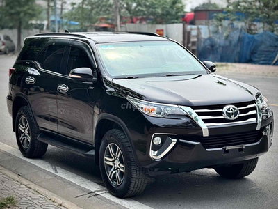Toyota Fortuner 2017 1 cầu Nâu