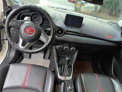 Mazda 2 Trắng 5 chỗ Tự động
