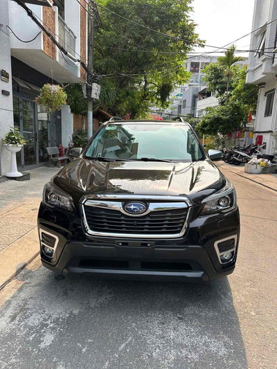 Subaru Forester 2022 2.0i L 4x4 68.000 km Đen