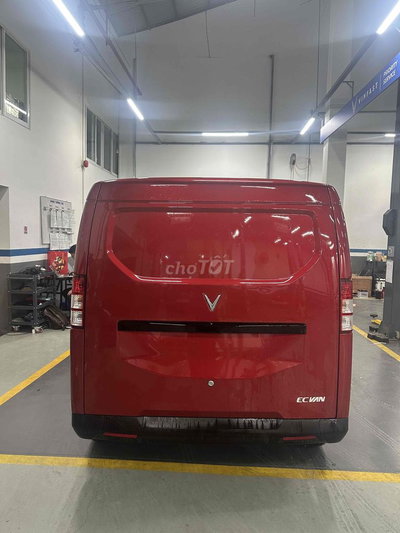 VinFast EC VAN 2026