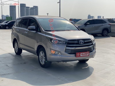 Xe Toyota Innova 2.0E 2019