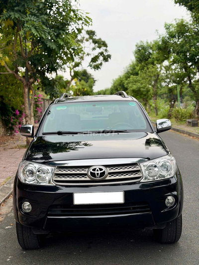 Toyota Fortuner 2009 2.7V Đen