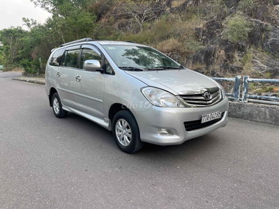 TOYOTA INNOVA J 2007 MÀU BẠC