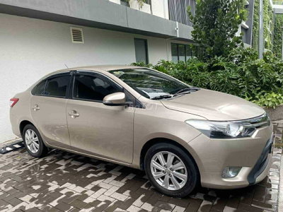 Toyota Vios 2014 Vàng cát