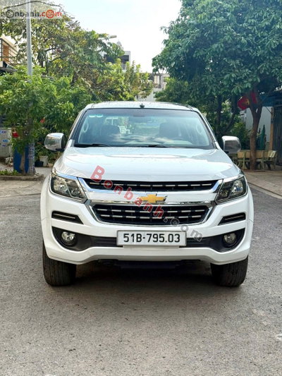 Xe Chevrolet Trailblazer LT 2.5L VGT 4x2 AT 2018