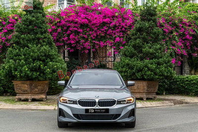 Xe BMW 3 Series 320i Sport Line 2024