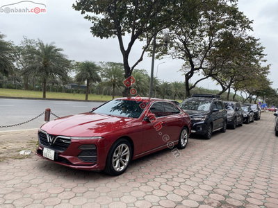 Xe VinFast Lux A 2.0 Plus 2.0 AT 2021