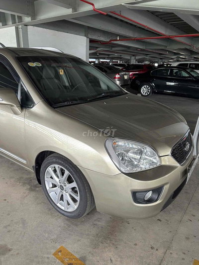 Kia Caren 2014 7 chỗ máy xăng chỉ chạy gia đình