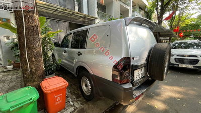 Xe Mitsubishi Pajero 3.0 2004