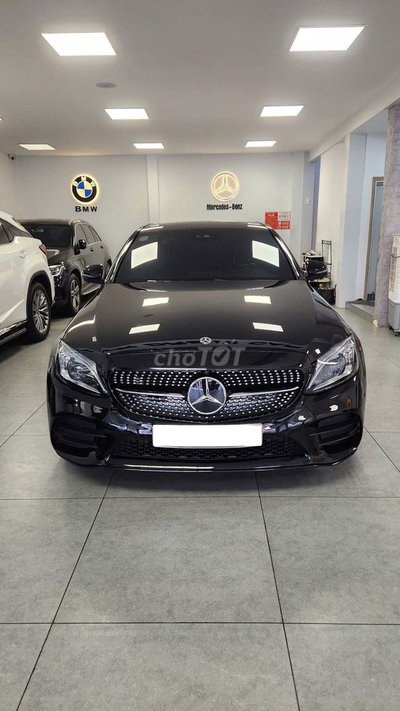 Mercedes-Benz C300 AMG 2019 Đen