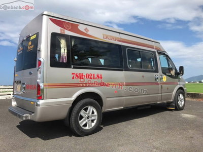 Xe Ford Transit Standard MID 2015
