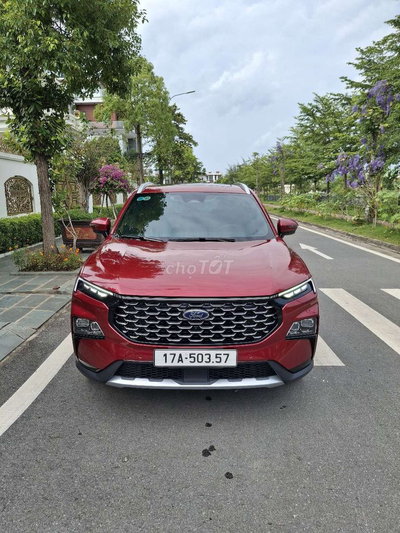 Ford Territory 2025 8000 km Đỏ