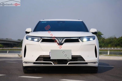 Xe VinFast VF9 Plus 7S 2025