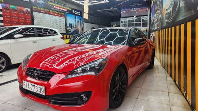 Huynhdai Genesis 2010, AT, đi 97.000km