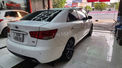 Kia Fortr 2011, STD chạy 98.000, xe gia đình