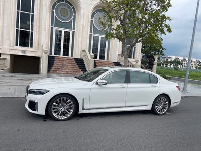 bán xe BMW 730Li 2018 màu trắng 58.000 km