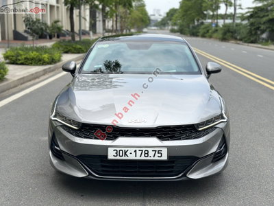 Xe Kia K5 Premium 2.0 AT 2022