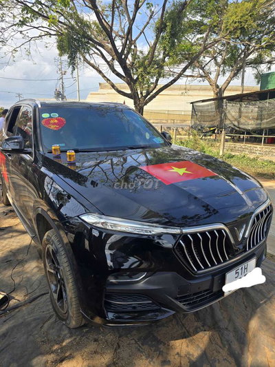 Vinfast Lux SA Plus 2020 Đen 90.000km