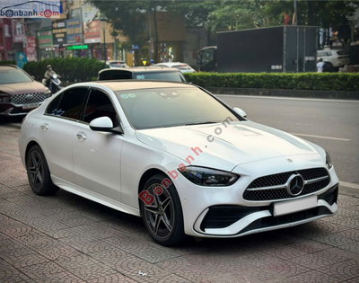 Xe Mercedes Benz C class C300 AMG 2023