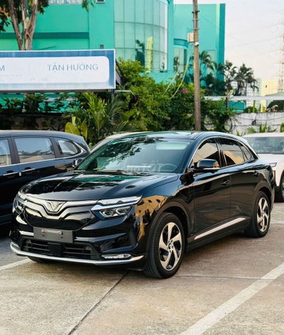VinFast VF8 Eco Adas-CATL 2024 Đen