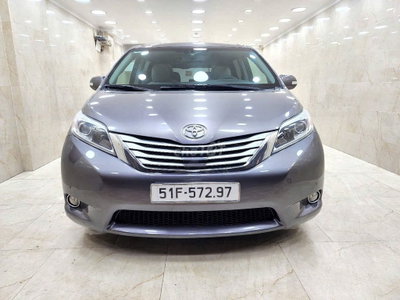 Toyota Sienna Limited 2016 Xám