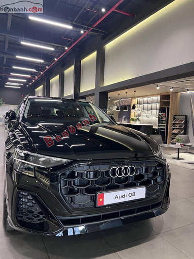 Xe Audi Q8 55 TFSI S-Line Quattro 2025