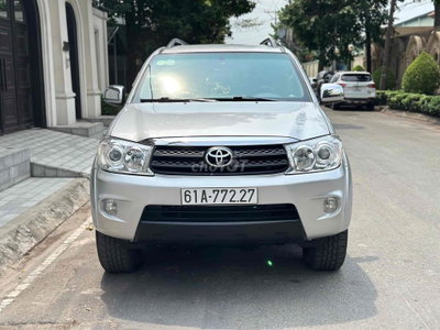 Toyota Fortuner 2009 2.5G - 160000 km