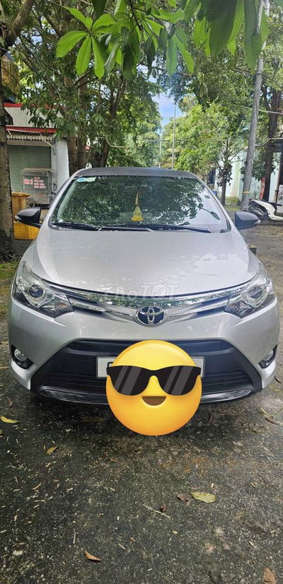 Toyota Vios Bạc 5 chỗ