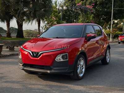 Vinfast VF5 Plus 2025 - Màu đỏ - 3v9km - Mua pin