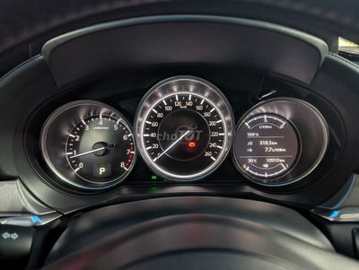 Mazda 6 Premium 2024 Trắng 10.9k km