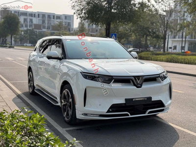 Xe VinFast VF9 Plus 7S 2025