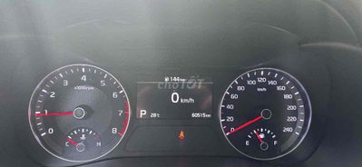 Kia Cerato Xám