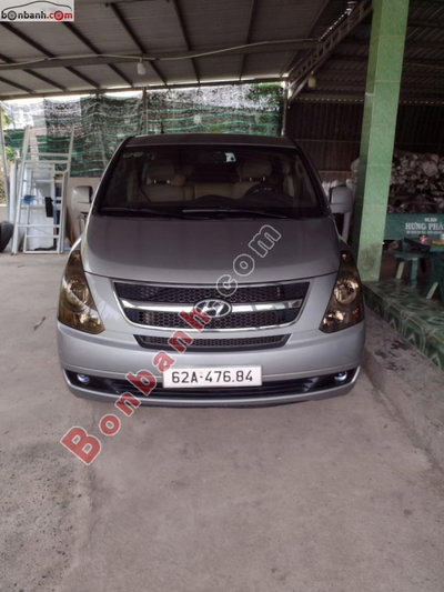Xe Hyundai Grand Starex 2.4 MT 2014