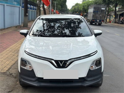 Vinfast VF5 Plus 2024 - Màu trắng - 3v4km -Mua pin