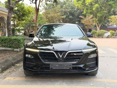 VinFast Lux A2.0 Pre 2022 Đen 40000 km