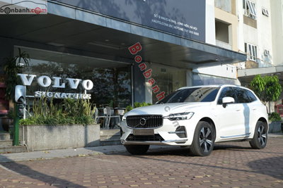 Xe Volvo XC60 Recharge T8 AWD 2022