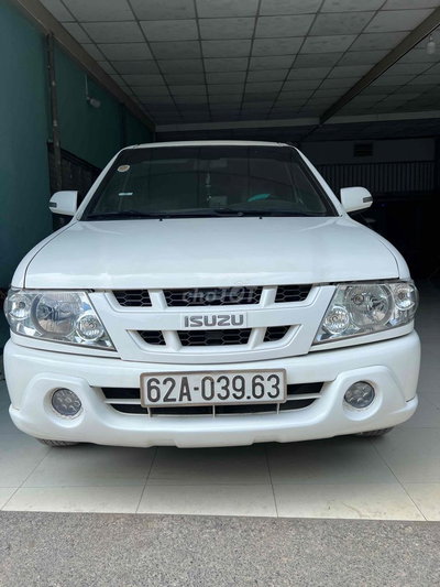 Isuzu Hilander 2008 Trắng