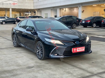Xe Toyota Camry 2.5HV 2023