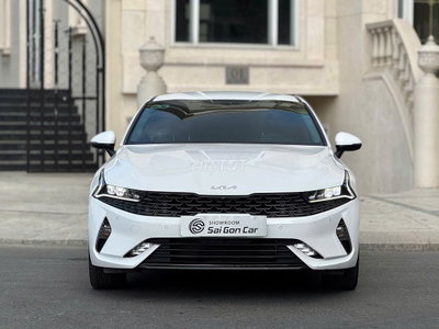 KIA K5 Luxury 2022 Trắng 12.000 km