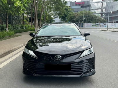 Toyota Camry 2022 2.5Q Đen 66290 km