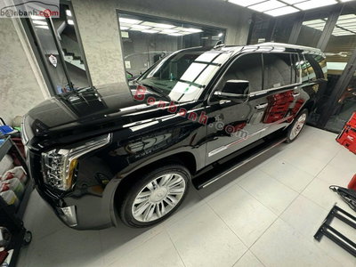 Xe Cadillac Escalade ESV Platinum 2015