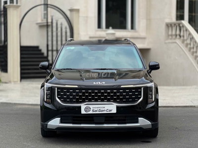 KIA Carnival Luxury 8 chỗ Đen