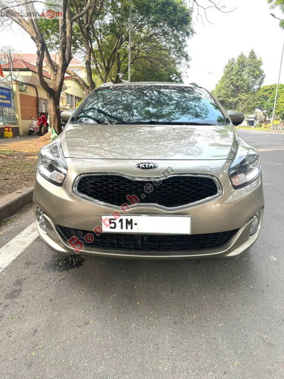 Xe Kia Rondo GAT 2016