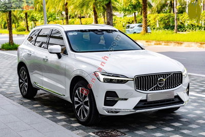 Xe Volvo XC60 Ultimate Bright B6 AWD 2023