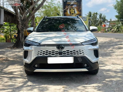 Xe Toyota Corolla Cross 1.8V 2024