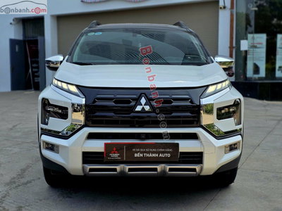 Xe Mitsubishi Xpander Cross 1.5 AT 2024