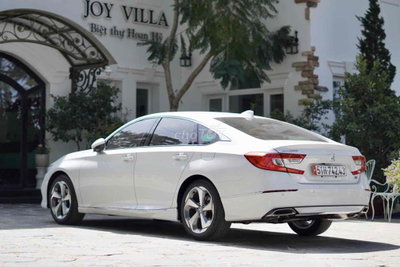 Honda Accord 2020 Trắng 80.000 km
