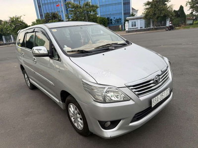 Toyota Innova 2013 Số sàn Bạc