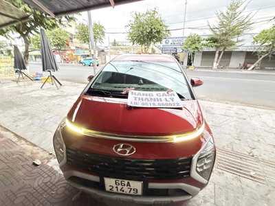 Hyundai Stargazer Bản cao cấp Đỏ siêu mới